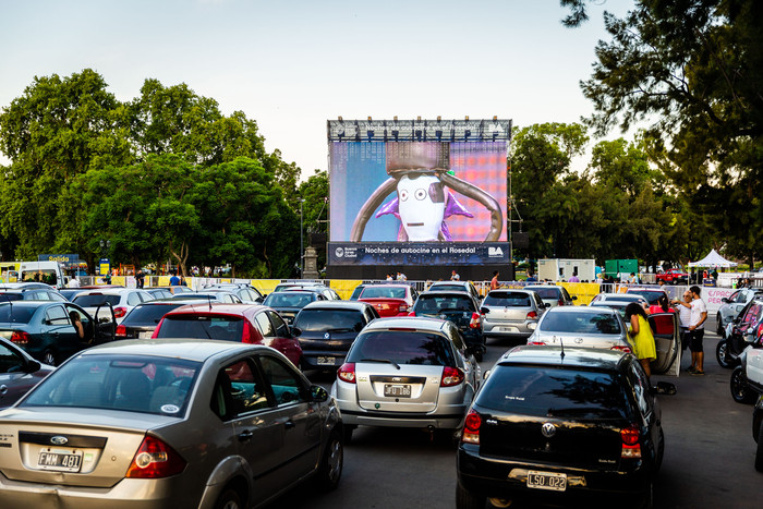 Comenzó a regir la modalidad de eventos con público ubicado en el interior de automóviles.