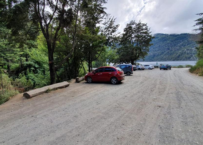 Villa La Angostura se ve en la necesidad de reforzar controles vehiculares