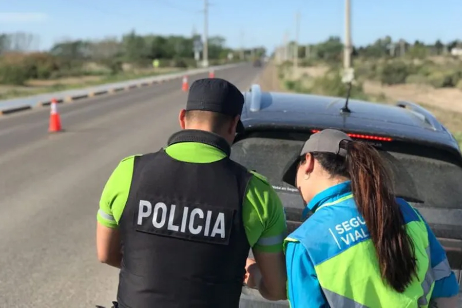 Cómo verificar multas de provincia de Buenos Aires y CABA