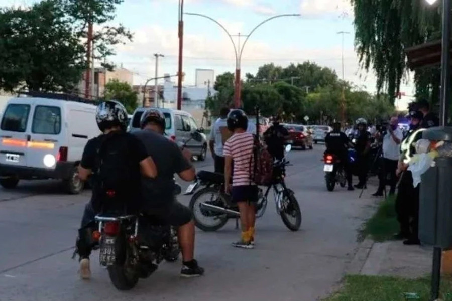 Proponen bajar la edad para sacar la licencia de conducir 