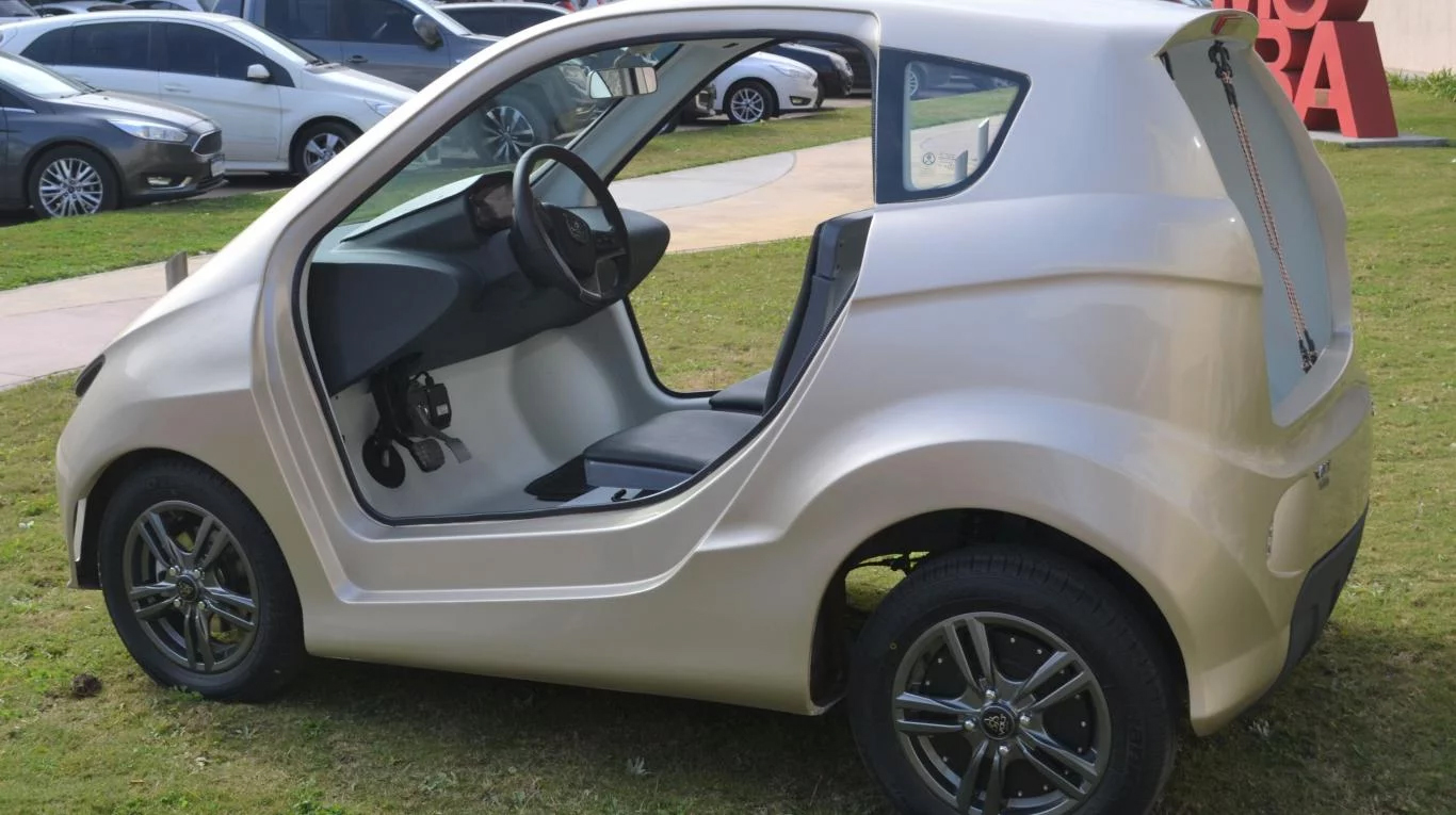 Presentaron un auto eléctrico cordobés