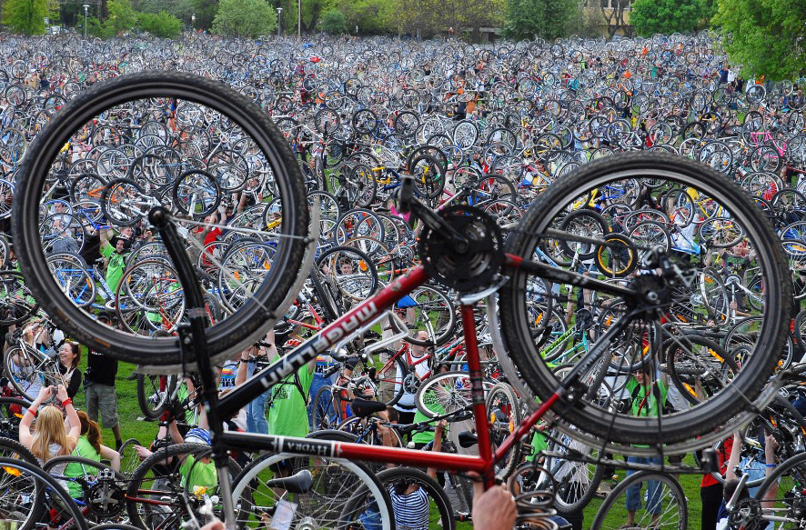 Masa Crítica convocan a una pedaleada en todo el mundo